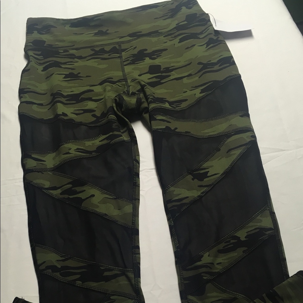 🎆BACK IN STOCK🎆 Camo Workout Leggings
